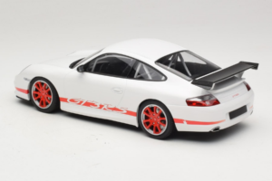 Porsche 911 996 GT3 RS Weiß Roter Streifen Minichamps 1:18 155062020 Metall — Bild 5 von 6