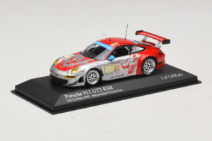 Porsche 911 997 GT3 RSR #80 J. Bergmeister / S. Neiman / D. Law 24 Hours of Le Mans 2009 Minichamps 1:43 400096980 Metall — Bild 2 von 4