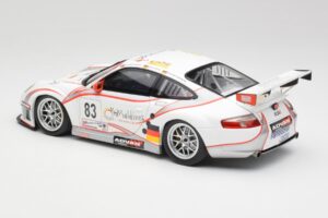 Porsche 911 997 GT3 RSR #83 Team Seikel L. Nielsen / M. Ehret / D. Farnbacher 24 Hours of Le Mans 2006 Minichamps 1:18 100066 — Bild 7 von 8