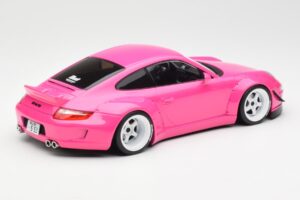 Porsche 911 997 RWB Pink IXO 1:18 18CMC167 Metall — Bild 2 von 5
