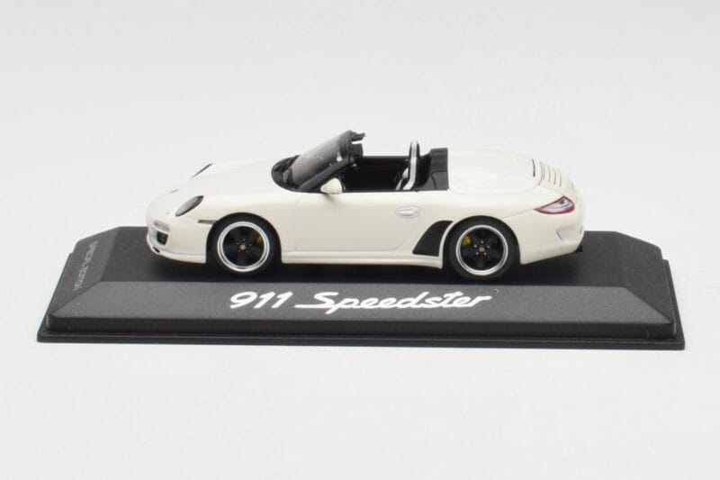 Porsche 911 997 Speedster Weiß Minichamps 1:43 WAP0200290B Metall