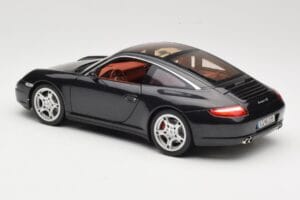 Porsche 911 997 Targa Schwarz Norev 1:18 187506 Metall — Bild 7 von 8