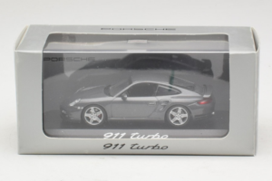 Porsche 911 997 Turbo Grey Metallic Minichamps 1:43 WAP02013116 Metall — Bild 4 von 4