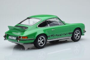 Porsche 911 Carrera RS 2.7 Grün Norev 1:18 187680 Metall — Bild 2 von 6