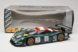 Porsche 911 GT1 #5 GT1 1997 Maisto 1:18 56055 Metall — Bild 8 von 8