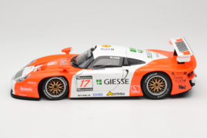 Porsche 911 GT1 Marlboro #17 E. Collard / M. Baldi FIA GT Championship 1997 UT Models 1:18 39722 Metall — Bild 4 von 8