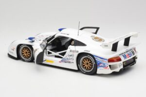 Porsche 911 GT1 #6 T. Boutsen / H-J. Stuck 1997 UT Models 1:18 39720 Metall — Bild 5 von 8