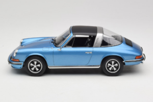 Porsche 911 S Targa Blue Metallic Norev 1:18 187646 Metall — Bild 4 von 8