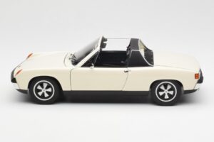 Porsche 914/6 Hellelfenbein AUTOart 1:18 77933 Metall — Bild 4 von 8