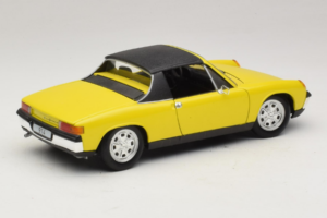 Porsche 914 Gelb Revell 1:18 8976 Metall — Bild 3 von 8