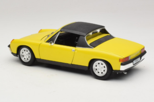 Porsche 914 Gelb Revell 1:18 8976 Metall — Bild 7 von 8
