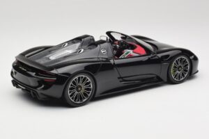 Porsche 918 Spyder Basalt Schwarz Metallic Minichamps 1:18 110062431 Metall — Bild 3 von 8