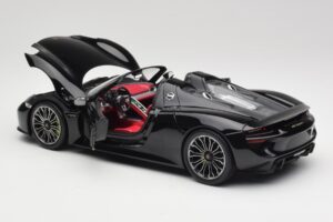 Porsche 918 Spyder Basalt Schwarz Metallic Minichamps 1:18 110062431 Metall — Bild 5 von 8
