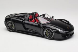 Porsche 918 Spyder Basalt Schwarz Metallic Minichamps 1:18 110062431 Metall — Bild 6 von 8