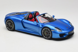 Porsche 918 Spyder Blue Metallic Minichamps 1:18 110062432 Metall — Bild 6 von 8