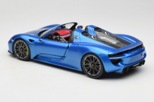 Porsche 918 Spyder Blue Metallic Minichamps 1:18 110062432 Metall — Bild 7 von 8