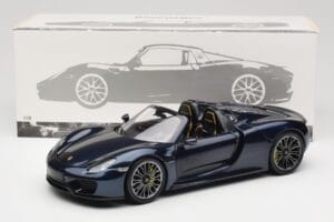 Porsche 918 Spyder Blau Metallic Minichamps 1:18 113062434 Metall — Bild 8 von 8