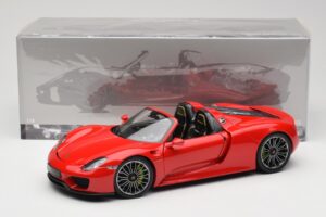 Porsche 918 Spyder Rot Minichamps 1:18 110062435 Metall — Bild 8 von 8