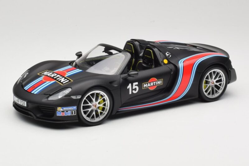 Porsche 918 Spyder Weissach Package Matt Black With Martini Stripes Minichamps 1:18 110062445 Metall