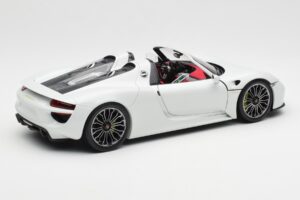 Porsche 918 Spyder Weiß Minichamps 1:18 110062436 Metall — Bild 3 von 8