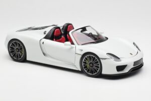 Porsche 918 Spyder Weiß Minichamps 1:18 110062436 Metall — Bild 6 von 8