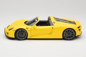 Porsche 918 Spyder Gelb Minichamps 1:18 110062434 Metall — Bild 4 von 8