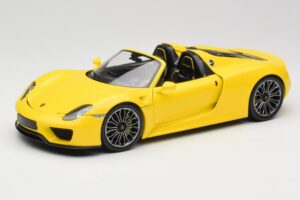 Porsche 918 Spyder Gelb Minichamps 1:18 110062434 Metall