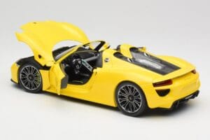Porsche 918 Spyder Gelb Minichamps 1:18 110062434 Metall — Bild 5 von 8