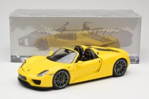 Porsche 918 Spyder Gelb Minichamps 1:18 110062434 Metall — Bild 8 von 8