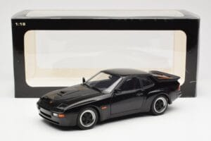 Porsche 924 Carrera GT Schwarz AUTOart 1:18 78001 Metall — Bild 8 von 8