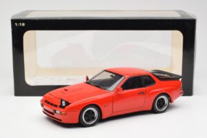 Porsche 924 Carrera GT Guards Rot AUTOart 1:18 78003 Metall — Bild 8 von 8