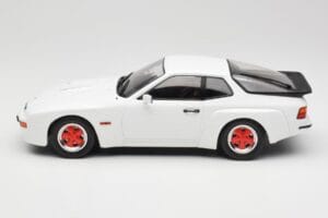 Porsche 924 Carrera GT Weiß & Rote Felgen MCG 1:18 MCG18303 Metall — Bild 3 von 6