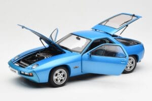 Porsche 928 Blau AUTOart 1:18 77901 Metall — Bild 2 von 8