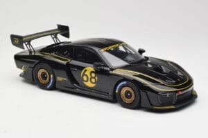 Porsche 935/19 Schwarz mit Goldenen Streifen Minichamps 1:18 155067568 Metall — Bild 4 von 6