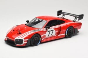 Porsche 935/19 Rot mit Weißen Streifen Minichamps 1:18 155067577 Metall