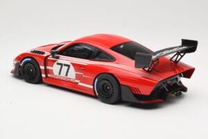 Porsche 935/19 Rot mit Weißen Streifen Minichamps 1:18 155067577 Metall — Bild 5 von 6