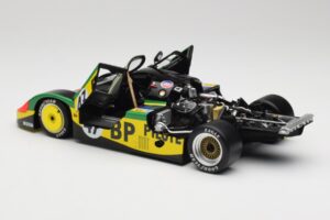 Porsche 956L BP #47 P. Henn / C. Ballot-Lena 24 Hours of Le Mans 1983 Minichamps 1:18 180836947 Metall — Bild 5 von 8