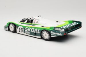 Porsche 956L #16 Skoal Bandit G. Edwards / D. Sears / M. Bleekemolen 24 Hours of Le Mans 1983 Minichamps 1:18 183836916 Metal — Bild 7 von 8