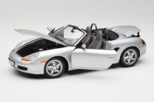 Porsche Boxster 986 Cabriolet Arctic Silber Metallic UT Models 1:18 27852 Metall — Bild 2 von 8