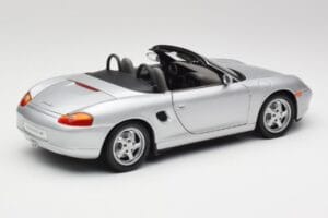 Porsche Boxster 986 Cabriolet Arctic Silber Metallic UT Models 1:18 27852 Metall — Bild 3 von 8