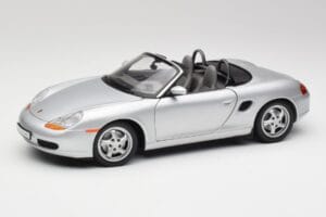 Porsche Boxster 986 Cabriolet Arctic Silber Metallic UT Models 1:18 27852 Metall