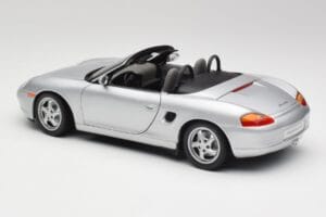 Porsche Boxster 986 Cabriolet Arctic Silber Metallic UT Models 1:18 27852 Metall — Bild 7 von 8