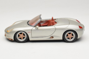 Porsche Boxster 986 Concept Silber Maisto 1:18 50231 Metall — Bild 4 von 8