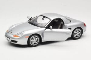 Porsche Boxster 986 Hard Top Silber UT Models 1:18 27854 Metall — Bild 2 von 8