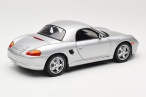 Porsche Boxster 986 Hard Top Silber UT Models 1:18 27854 Metall — Bild 3 von 8