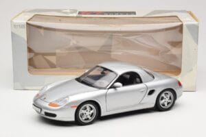 Porsche Boxster 986 Hard Top Silber UT Models 1:18 27854 Metall — Bild 8 von 8