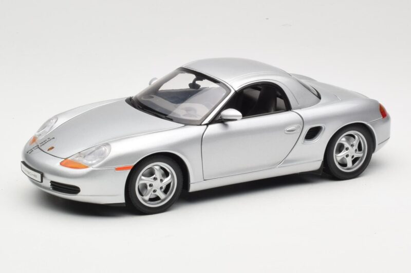 Porsche Boxster 986 Hard Top Silber UT Models 1:18 27854 Metall