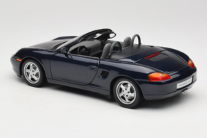Porsche Boxster 986 S Night Blue UT Models 1:18 WAP021006-R1 Metall — Bild 7 von 8