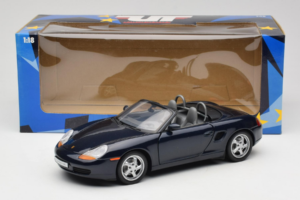 Porsche Boxster 986 S Night Blue UT Models 1:18 WAP021006-R1 Metall — Bild 8 von 8