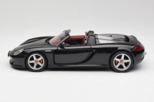 Porsche Carrera GT Schwarz Maisto 1:18 36665 Metall — Bild 4 von 8